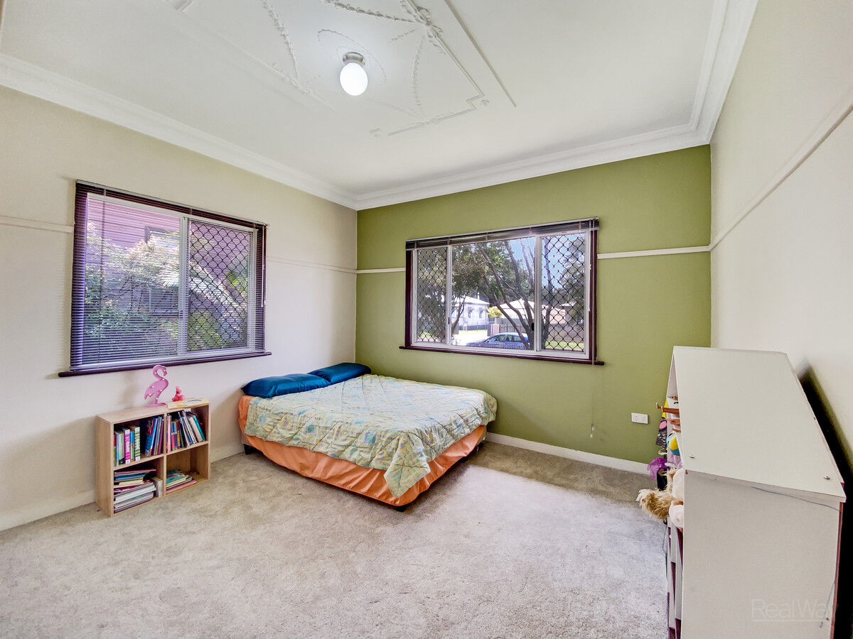 4 Charles Street, NEWTOWN QLD 4350, Newtown - Thumbnail 8