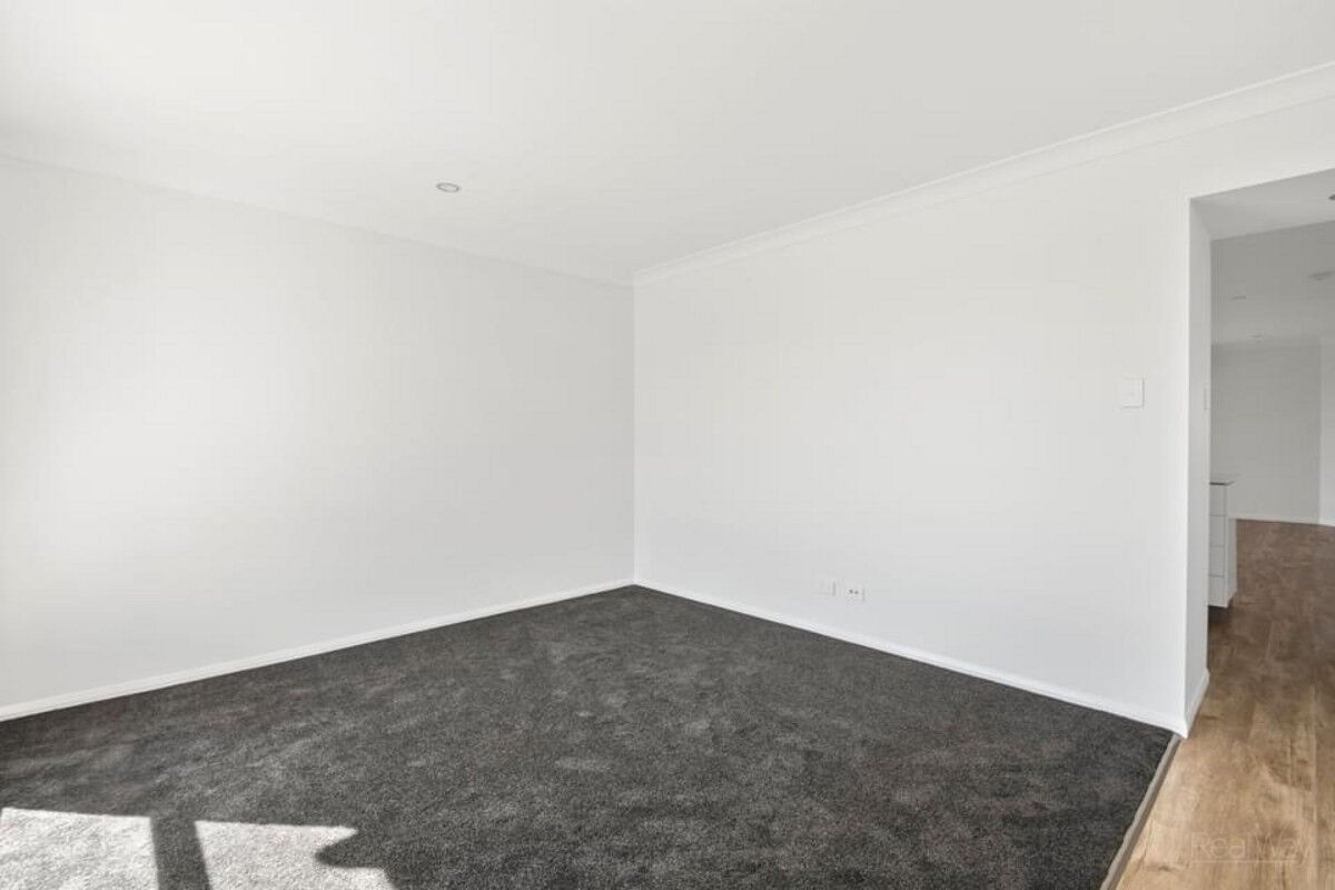 6 Hannaford Crescent, Wyreema QLD 4352, Wyreema - Thumbnail 5