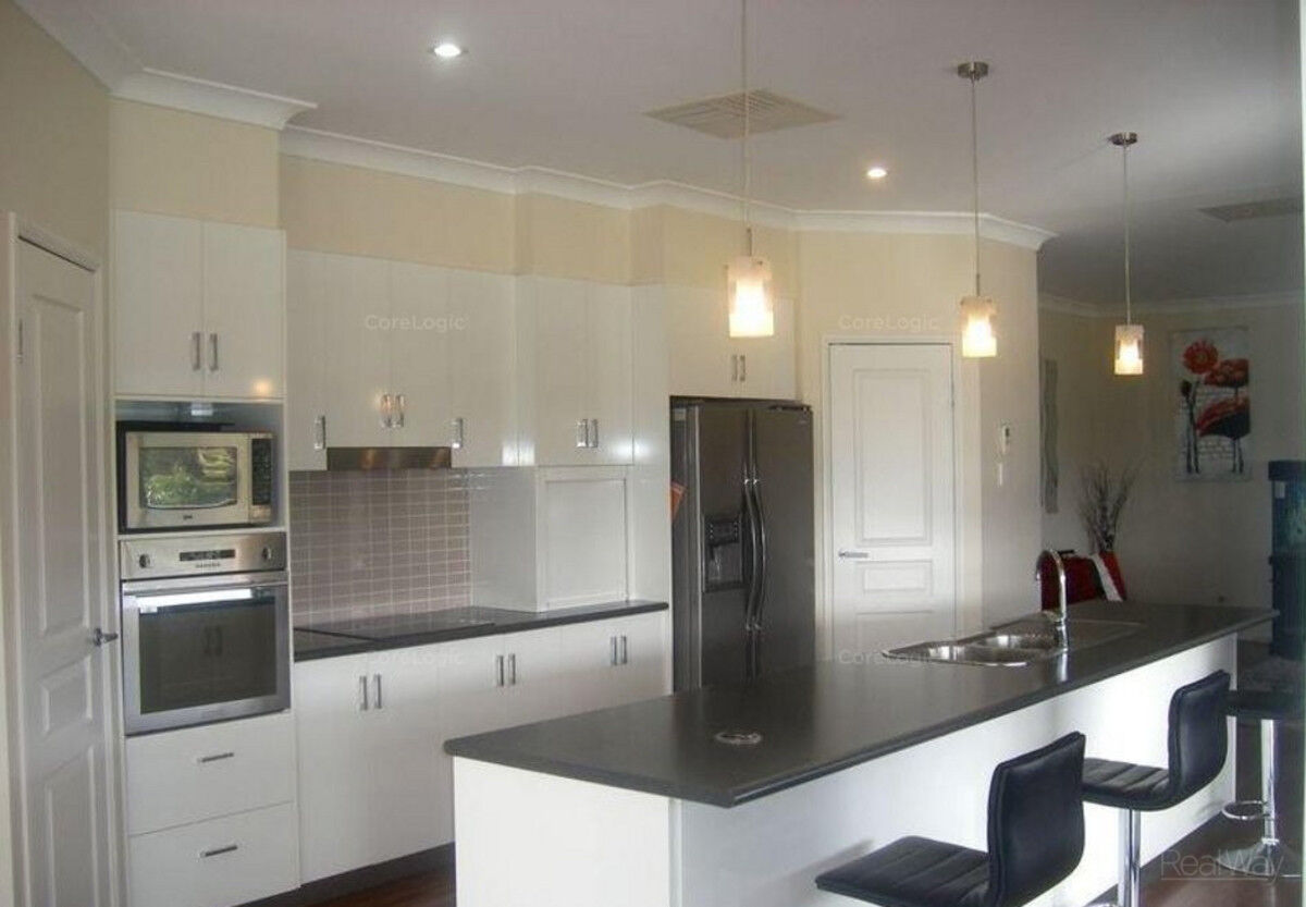 15 Belmore Drive, Withcott QLD 4352, Withcott - Thumbnail 6
