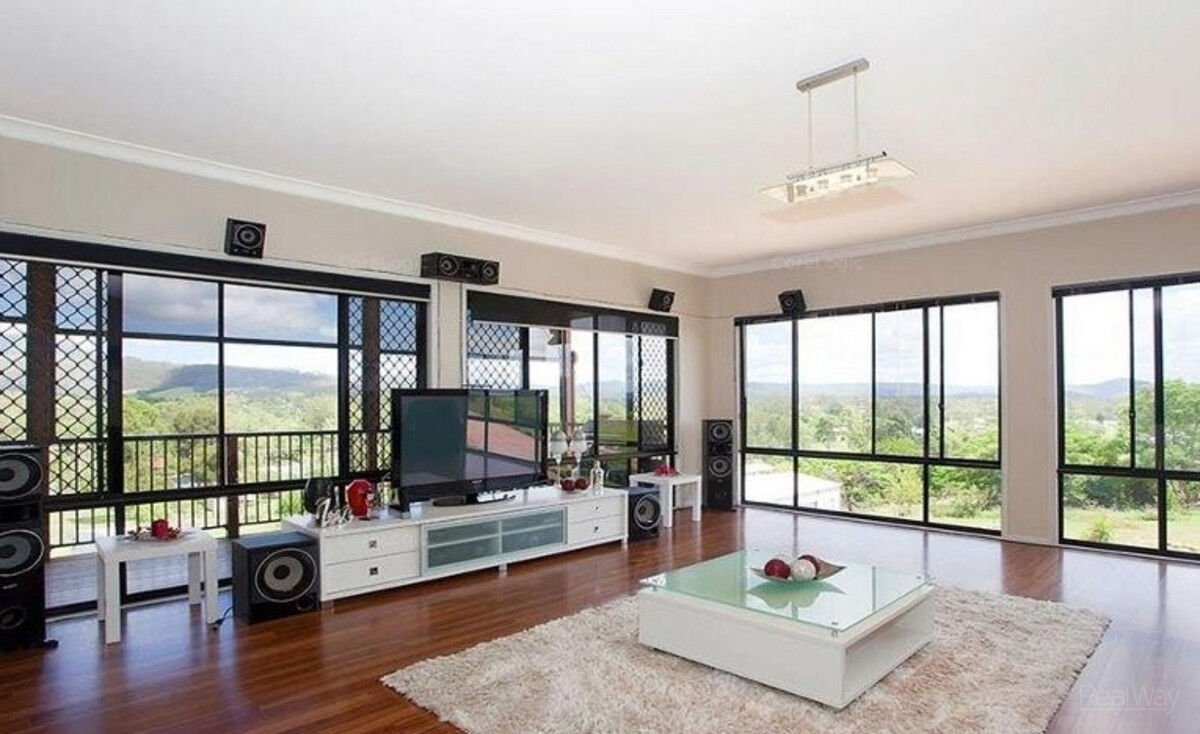 15 Belmore Drive, Withcott QLD 4352, Withcott - Thumbnail 3
