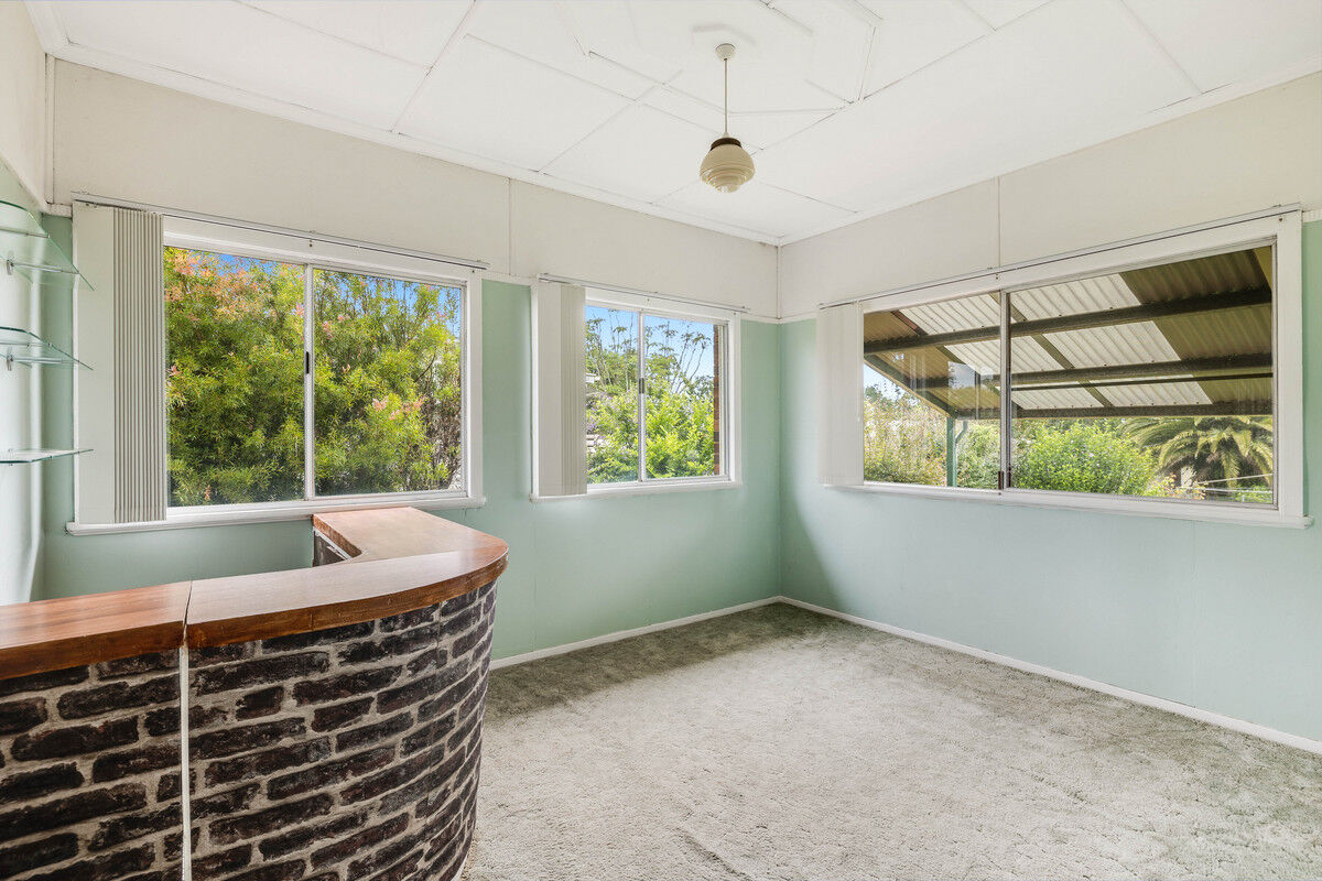 24 Lloyd Street, Harristown QLD 4350, Harristown - Thumbnail 7