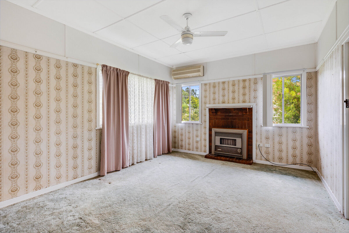 24 Lloyd Street, Harristown QLD 4350, Harristown - Thumbnail 4
