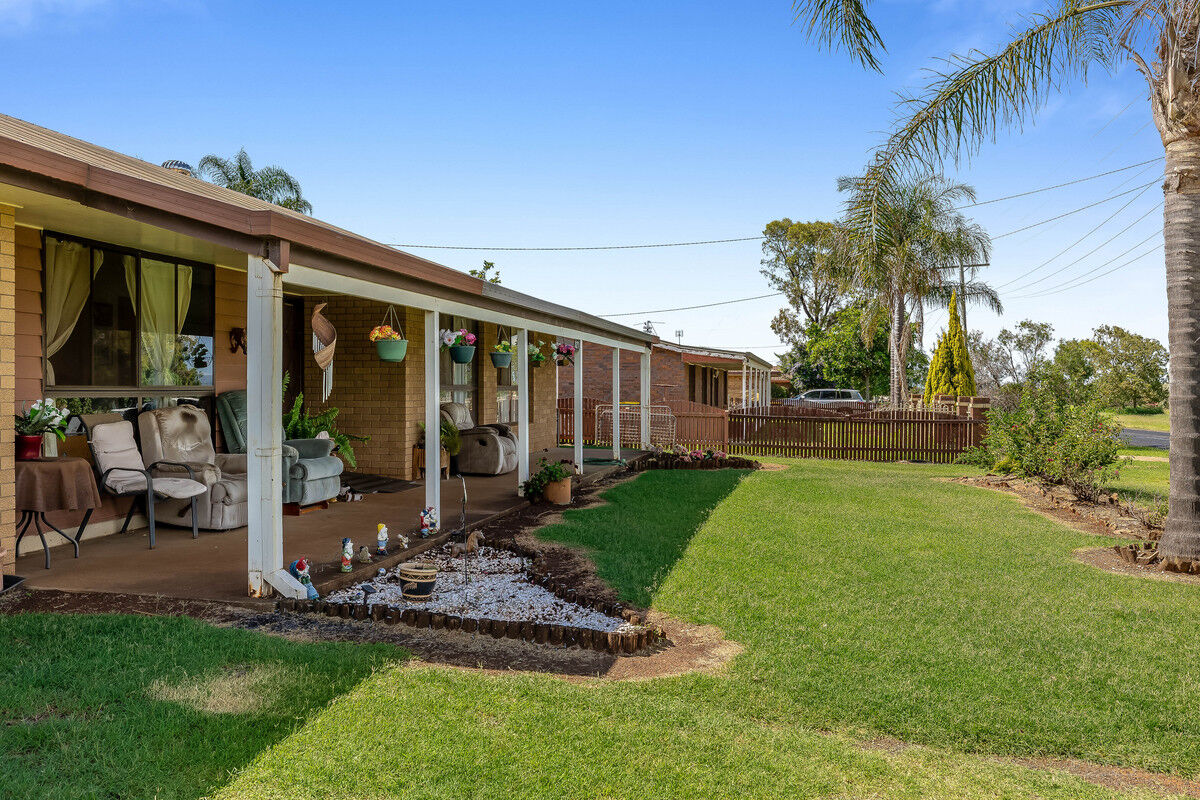 121 Hamlyn Road, OAKEY QLD 4401, Oakey - Thumbnail 2
