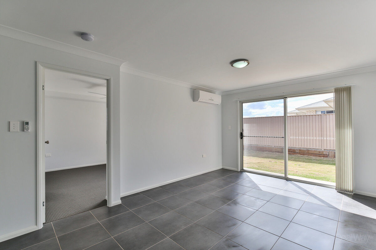 1 & 2 / 5 Costello Street, Harlaxton QLD 4350, Harlaxton - Thumbnail 4