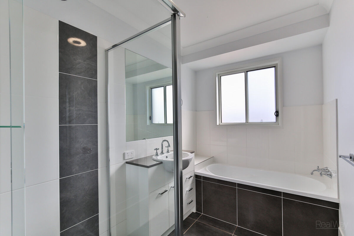 1 & 2 / 5 Costello Street, Harlaxton QLD 4350, Harlaxton - Thumbnail 8