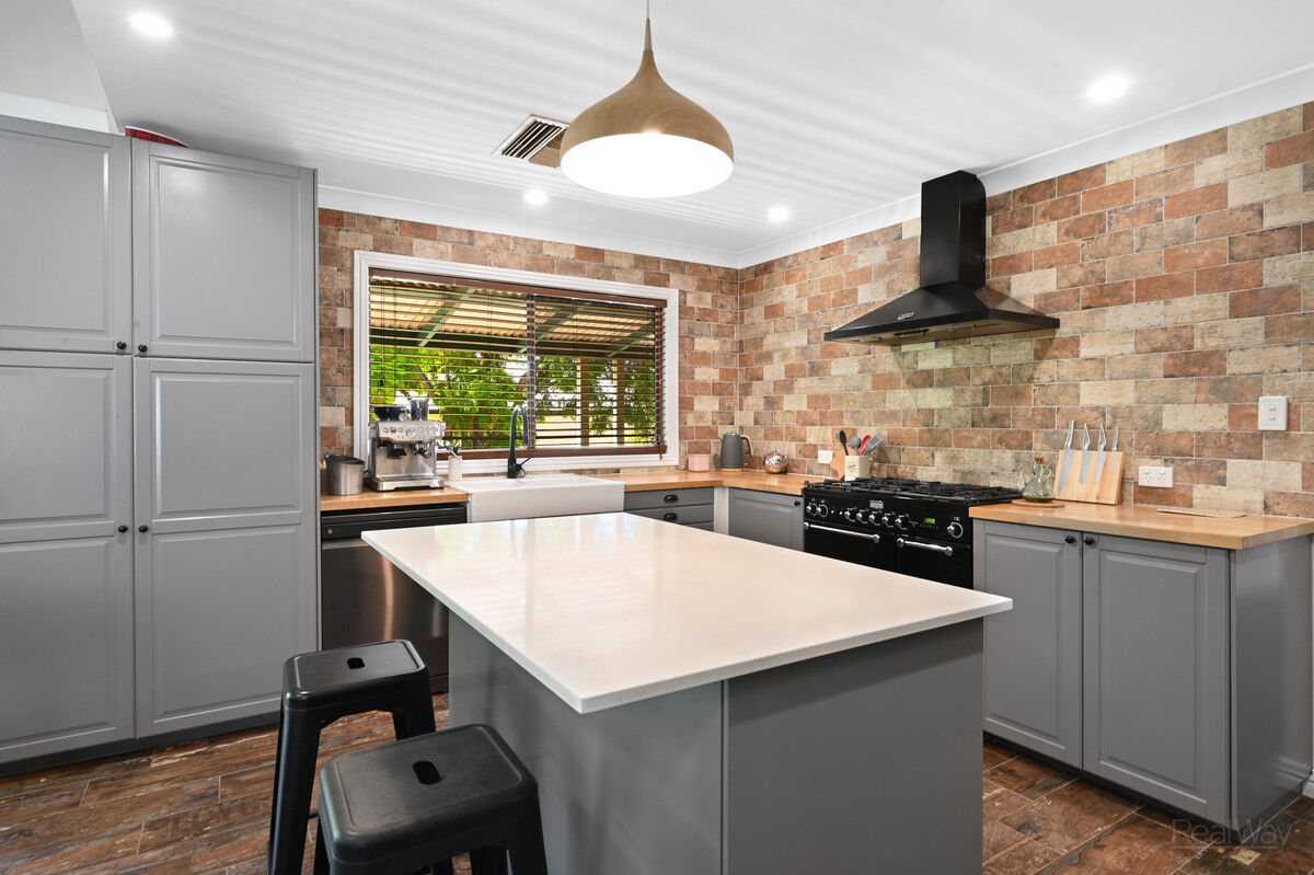 12 Stewart Street, Withcott QLD 4352, Withcott - Thumbnail 7