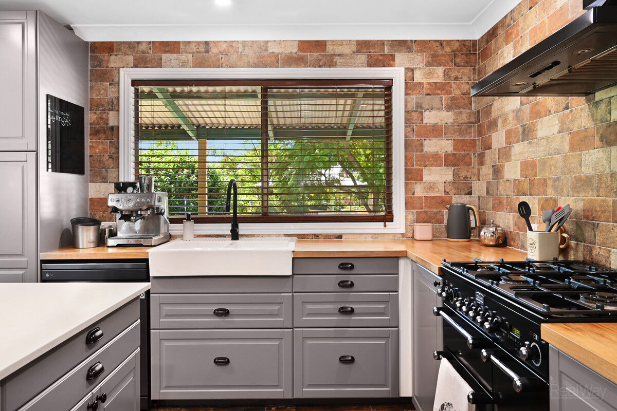 12 Stewart Street, Withcott QLD 4352, Withcott - Thumbnail 8