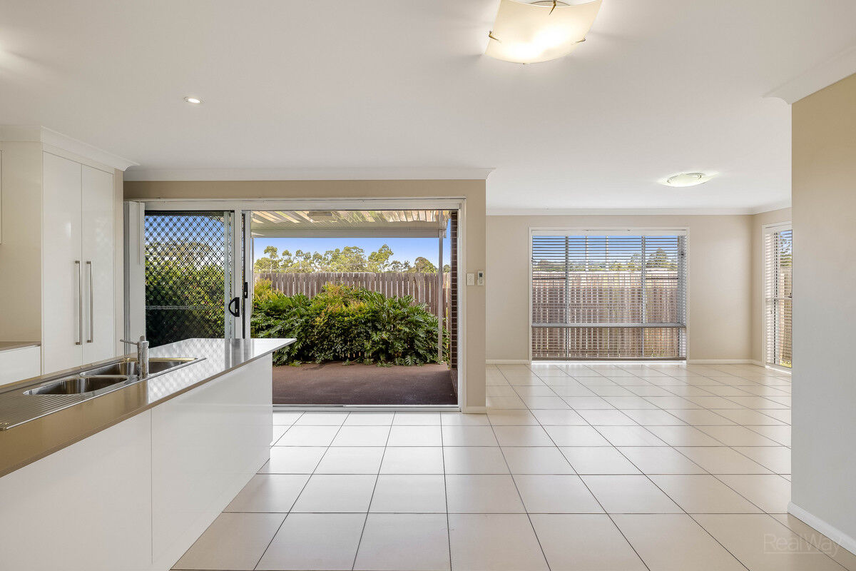 2 / 25 Furness Court, Kearneys Spring QLD 4350, Kearneys Spring - Thumbnail 5
