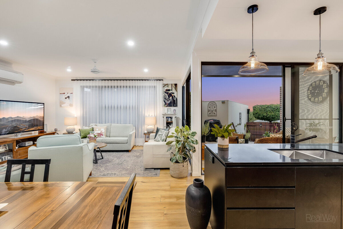 2 / 2 Renshaw Crescent, Kearneys Spring QLD 4350, Kearneys Spring - Thumbnail 6