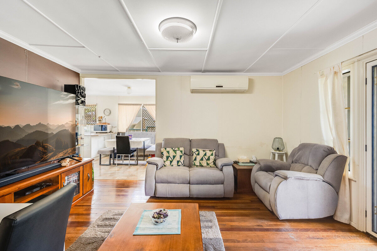 4 Hillside Street, Newtown QLD 4350, Newtown - Thumbnail 3