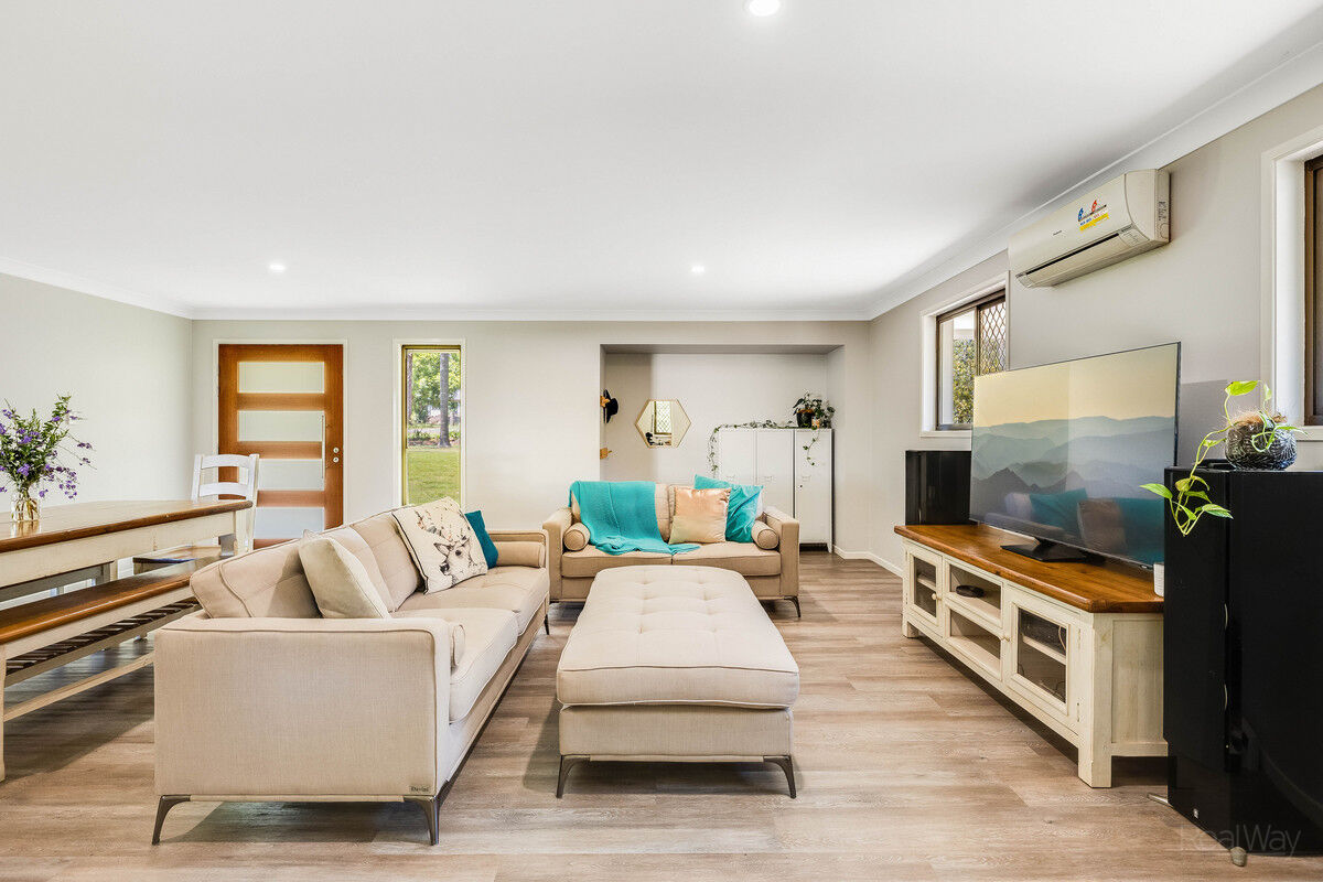 17 Evans Road, Cabarlah QLD 4352, Cabarlah - Thumbnail 5