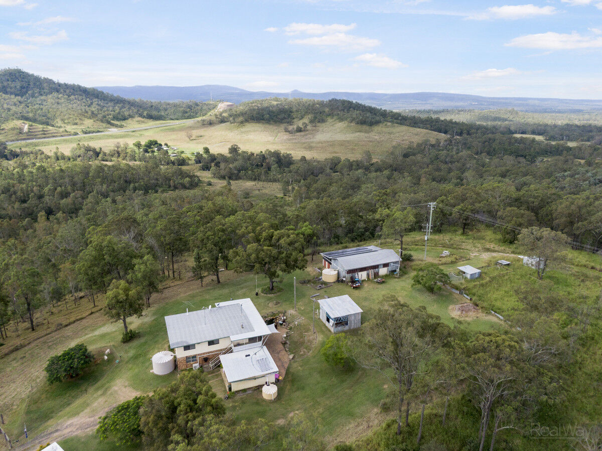 212 Gittins Road, Postmans Ridge QLD 4352, Postmans Ridge - Thumbnail 3