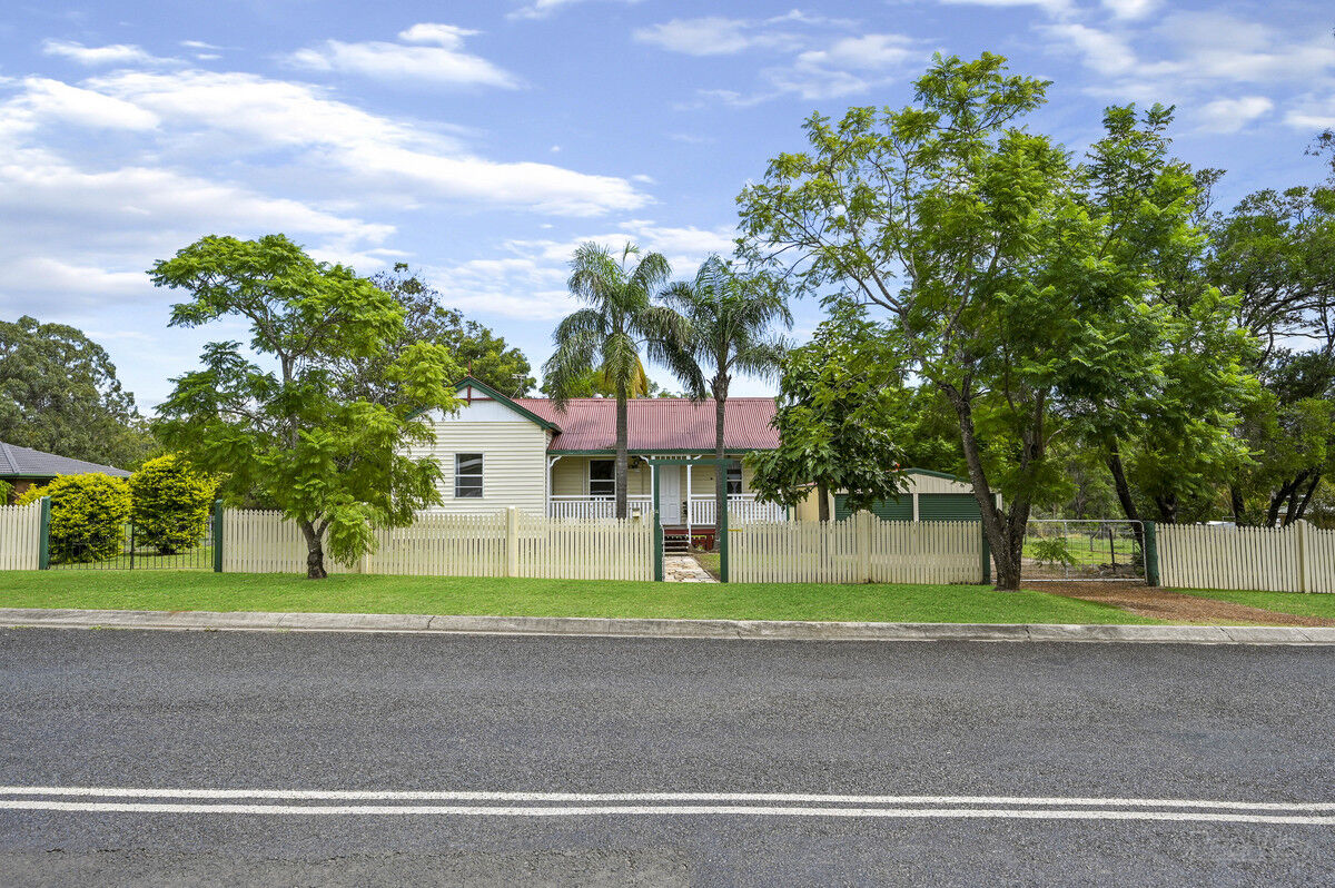 14 William Street, Helidon QLD 4344, Helidon - Thumbnail 3