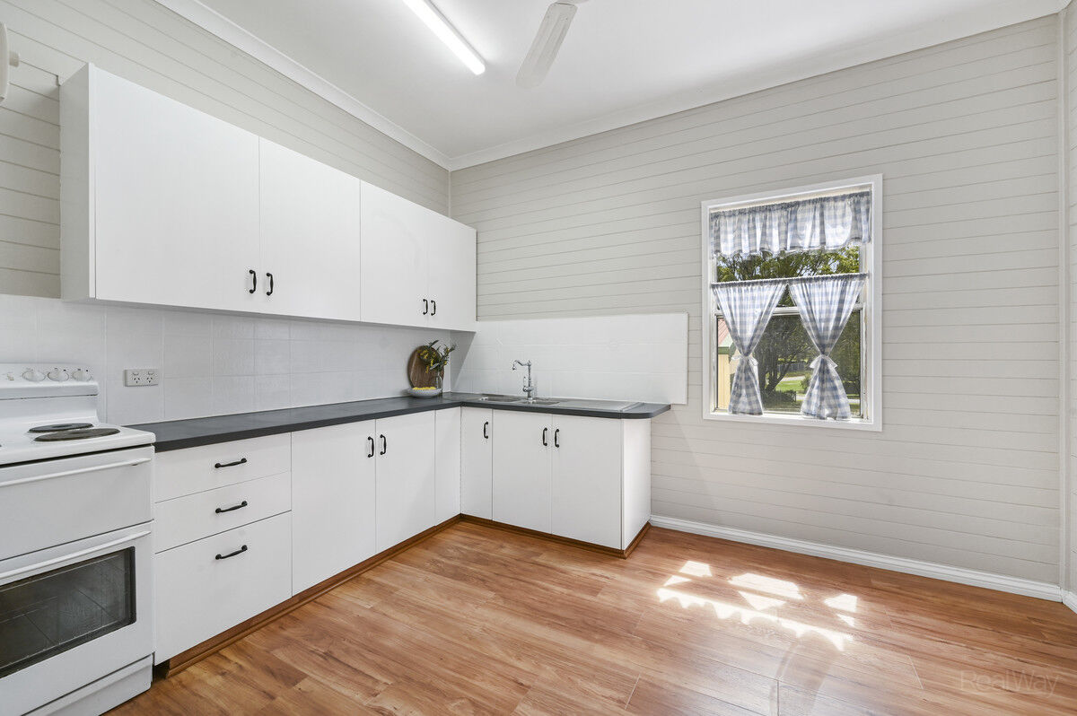 14 William Street, Helidon QLD 4344, Helidon - Thumbnail 7