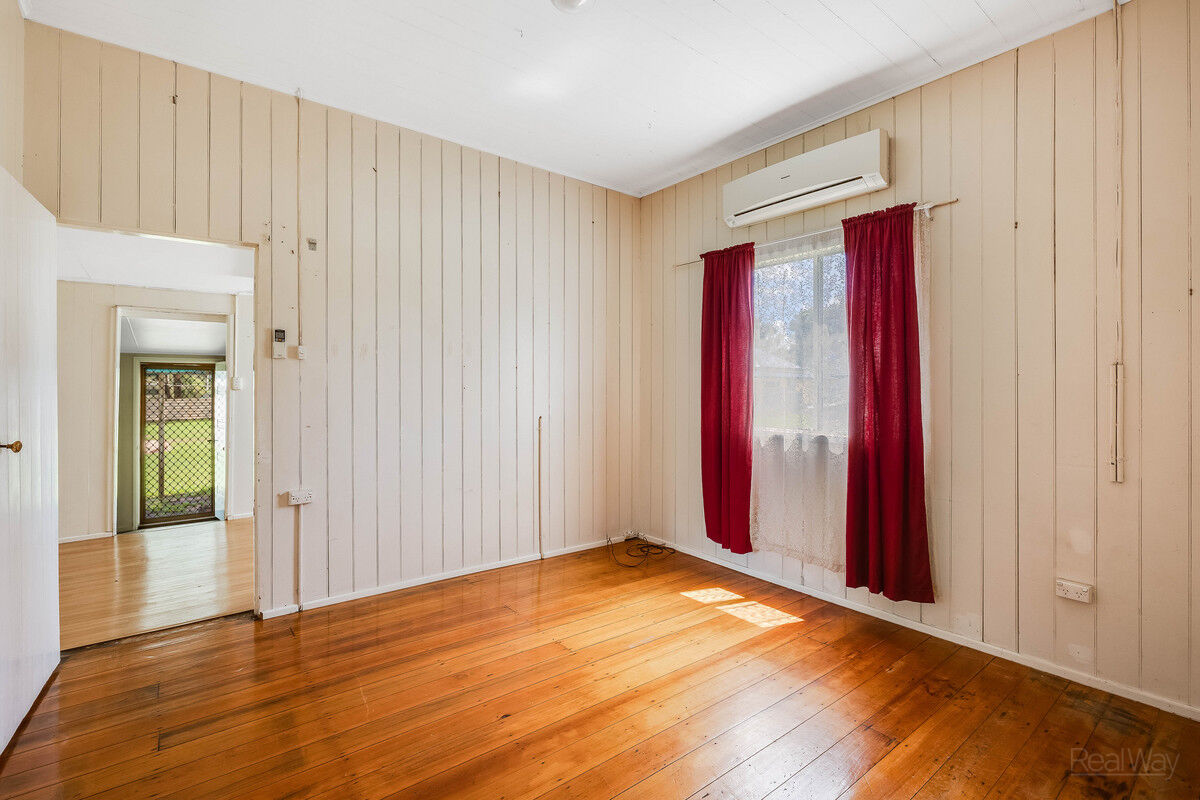 24 Cory Street, Oakey QLD 4401, Oakey - Thumbnail 4