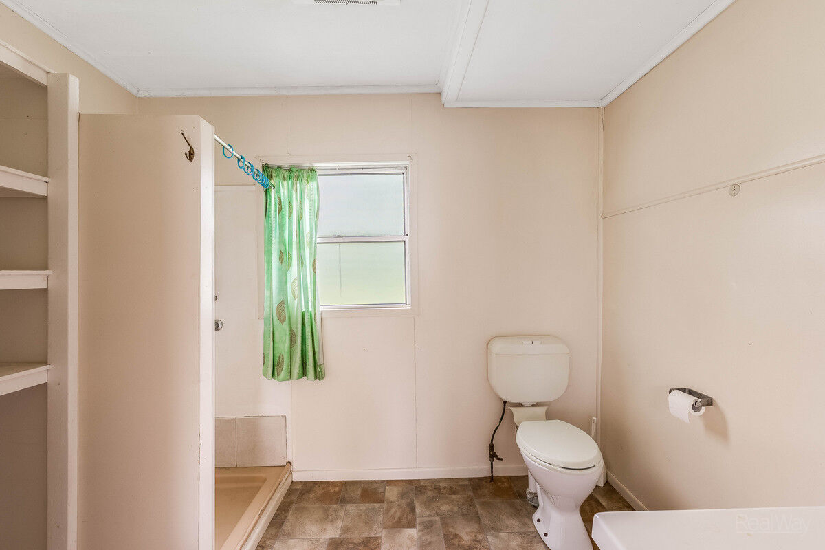 24 Cory Street, Oakey QLD 4401, Oakey - Thumbnail 8