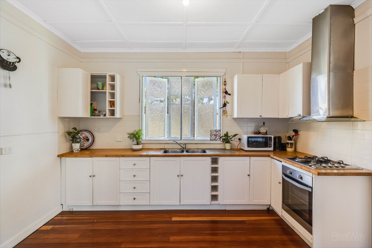 3 Waverley Street, North Toowoomba QLD 4350, North Toowoomba - Thumbnail 6