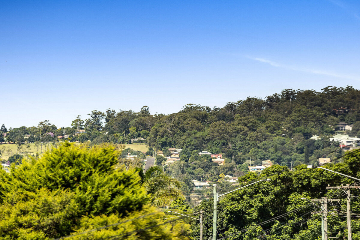13 Greyfriars Street, Rockville QLD 4350, Rockville - Thumbnail 7