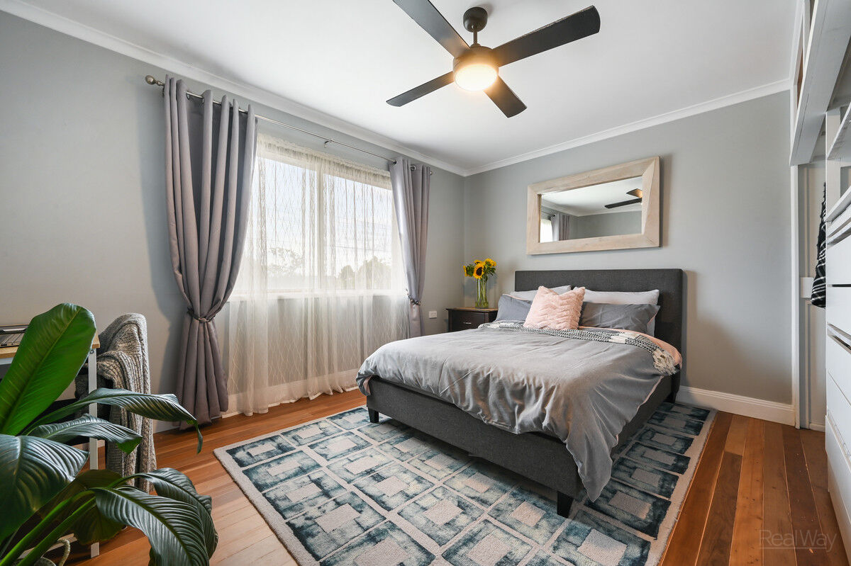 22 Dalgleish Street, South Toowoomba QLD 4350, South Toowoomba - Thumbnail 7