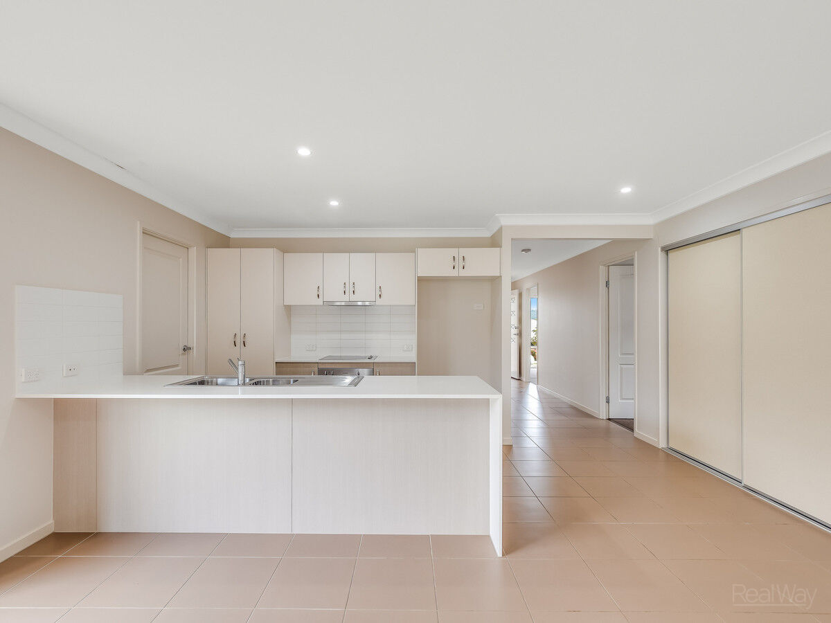 33 Taragon Street, Glenvale QLD 4350, Glenvale - Thumbnail 3
