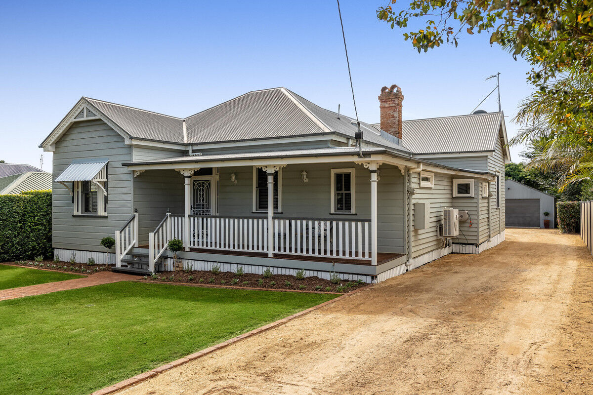 167 Perth Street, South Toowoomba QLD 4350, South Toowoomba - Thumbnail 2