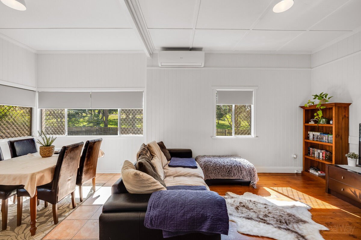 6 Clarissa Street, Newtown QLD 4350, Newtown - Thumbnail 3