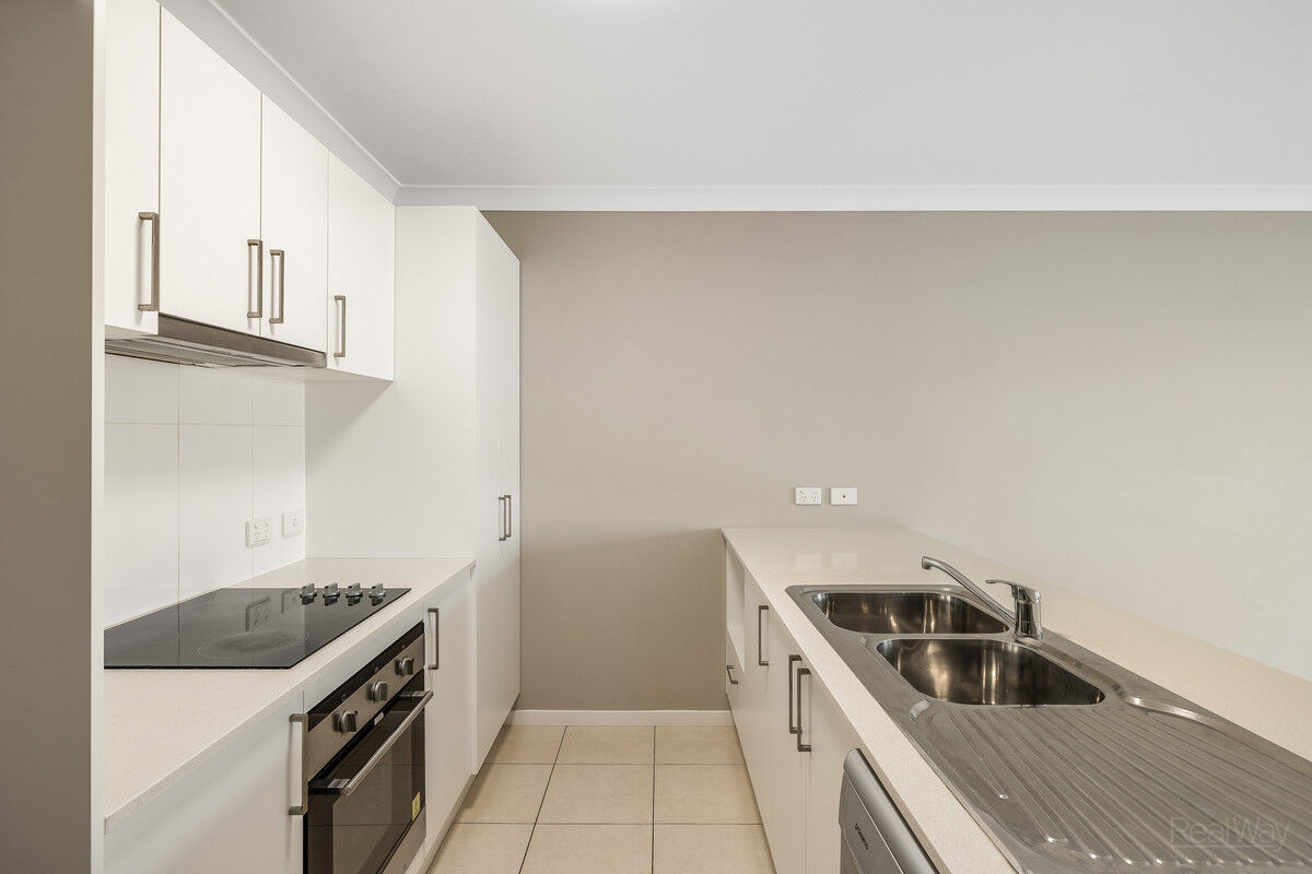 1 & 2 / 4 Samuel Court, Darling Heights QLD 4350, Darling Heights - Thumbnail 2