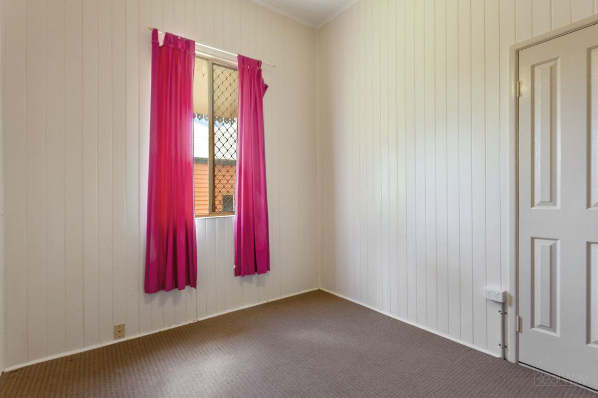 12 Kenric Street, Toowoomba City QLD 4350, Toowoomba City - Thumbnail 7