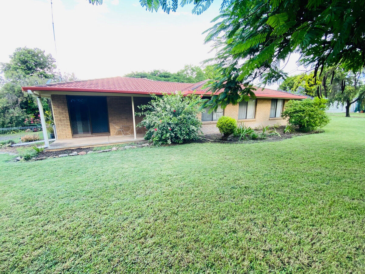 25 Shorelands Drive, Withcott QLD 4352, Withcott - Thumbnail 2