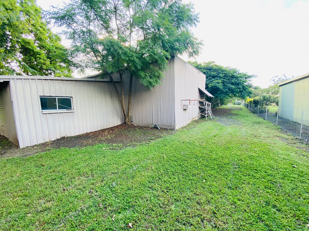 25 Shorelands Drive, Withcott QLD 4352, Withcott - Thumbnail 4