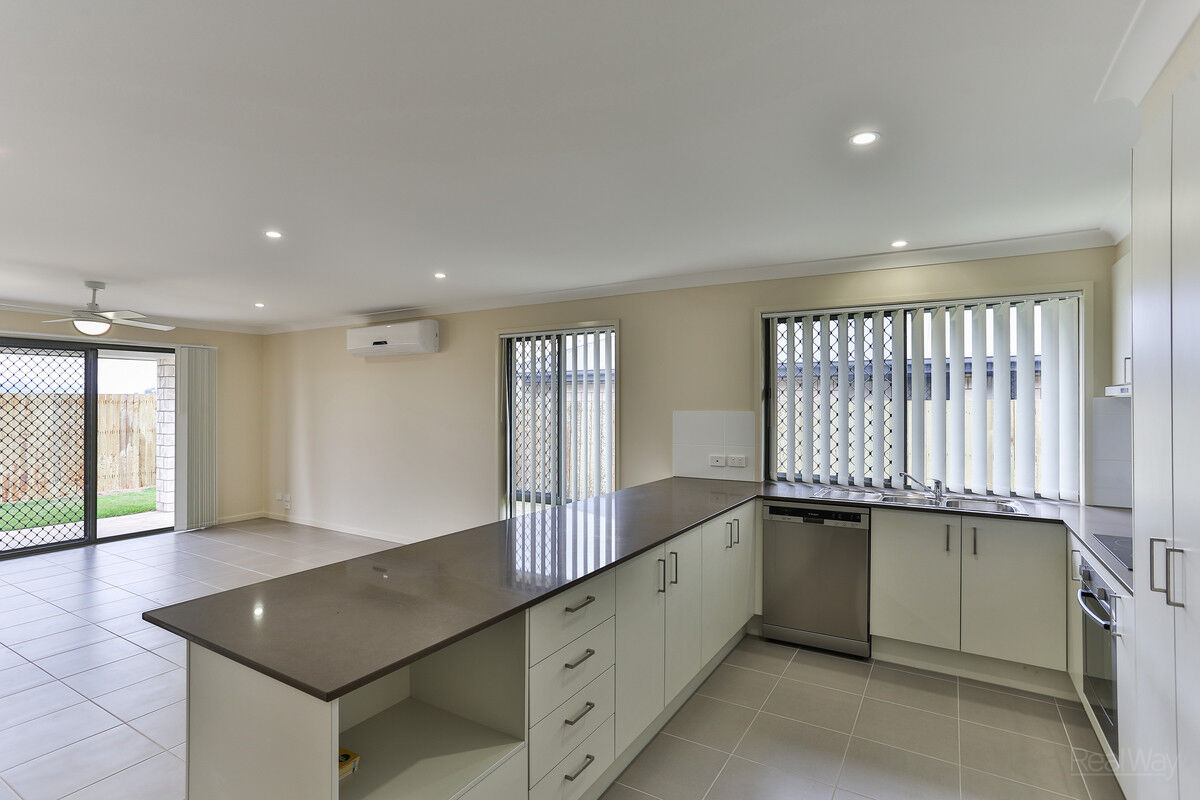 18 Parkview Drive, GLENVALE QLD 4350, Glenvale - Thumbnail 3