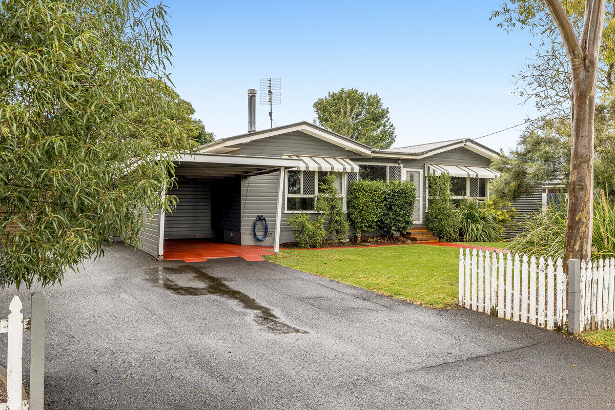 10 Wilfred Street, Harristown QLD 4350, Harristown - Thumbnail 2