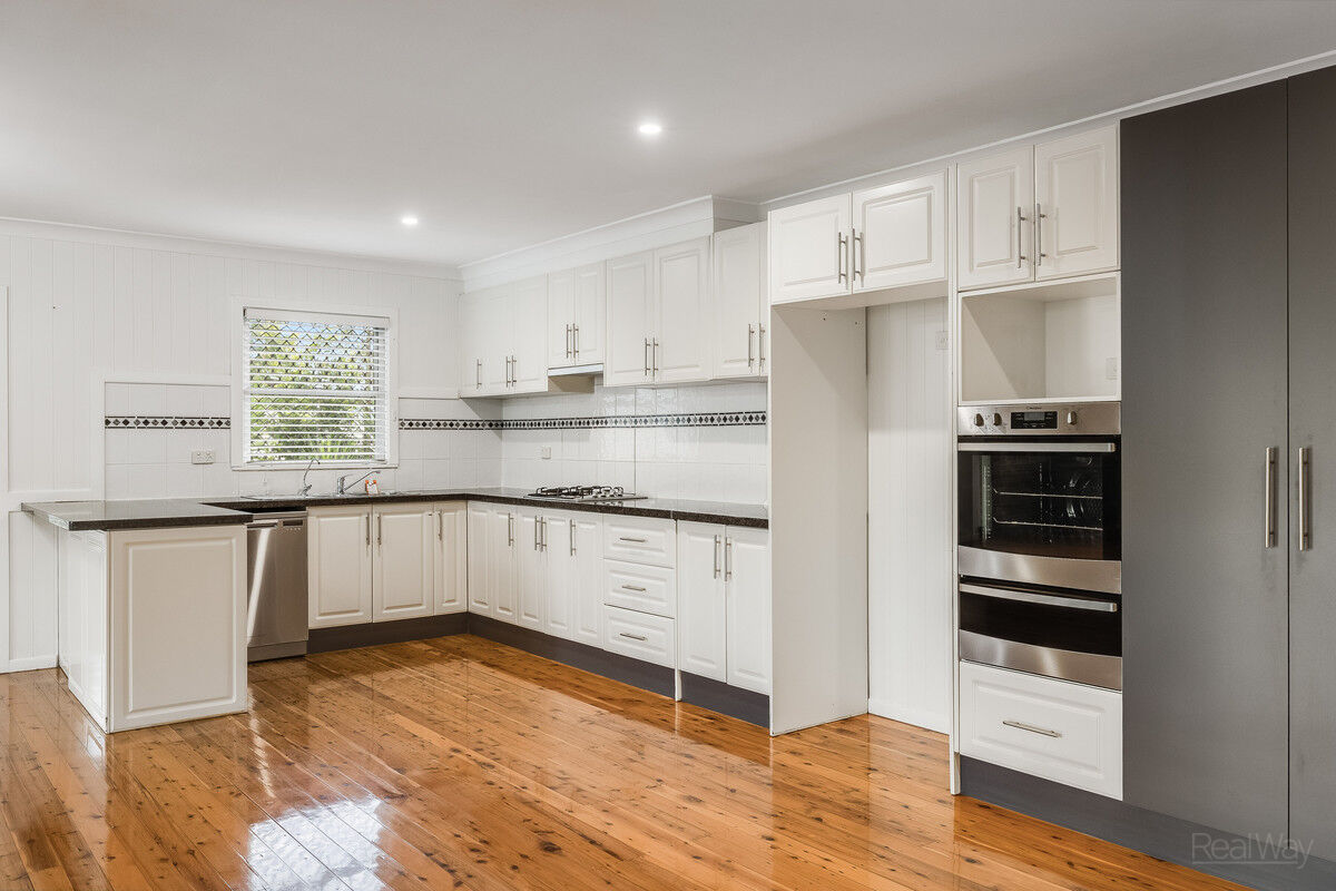 10 Wilfred Street, Harristown QLD 4350, Harristown - Thumbnail 7