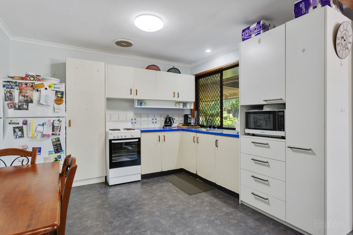 10 Lindemann Court, Wilsonton Heights QLD 4350, Wilsonton Heights - Thumbnail 4
