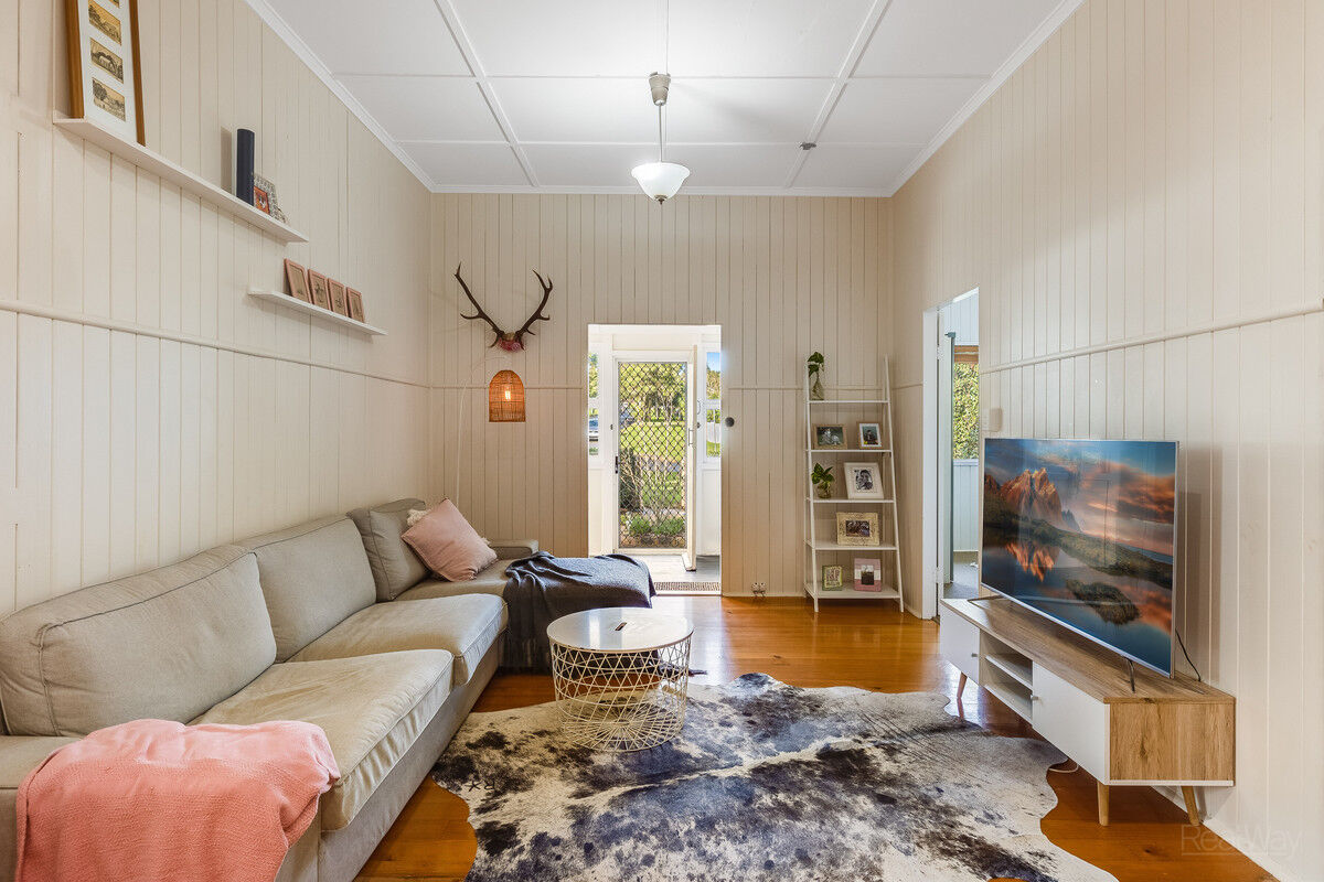 43 Suffolk Street, Rangeville QLD 4350, Rangeville - Thumbnail 3