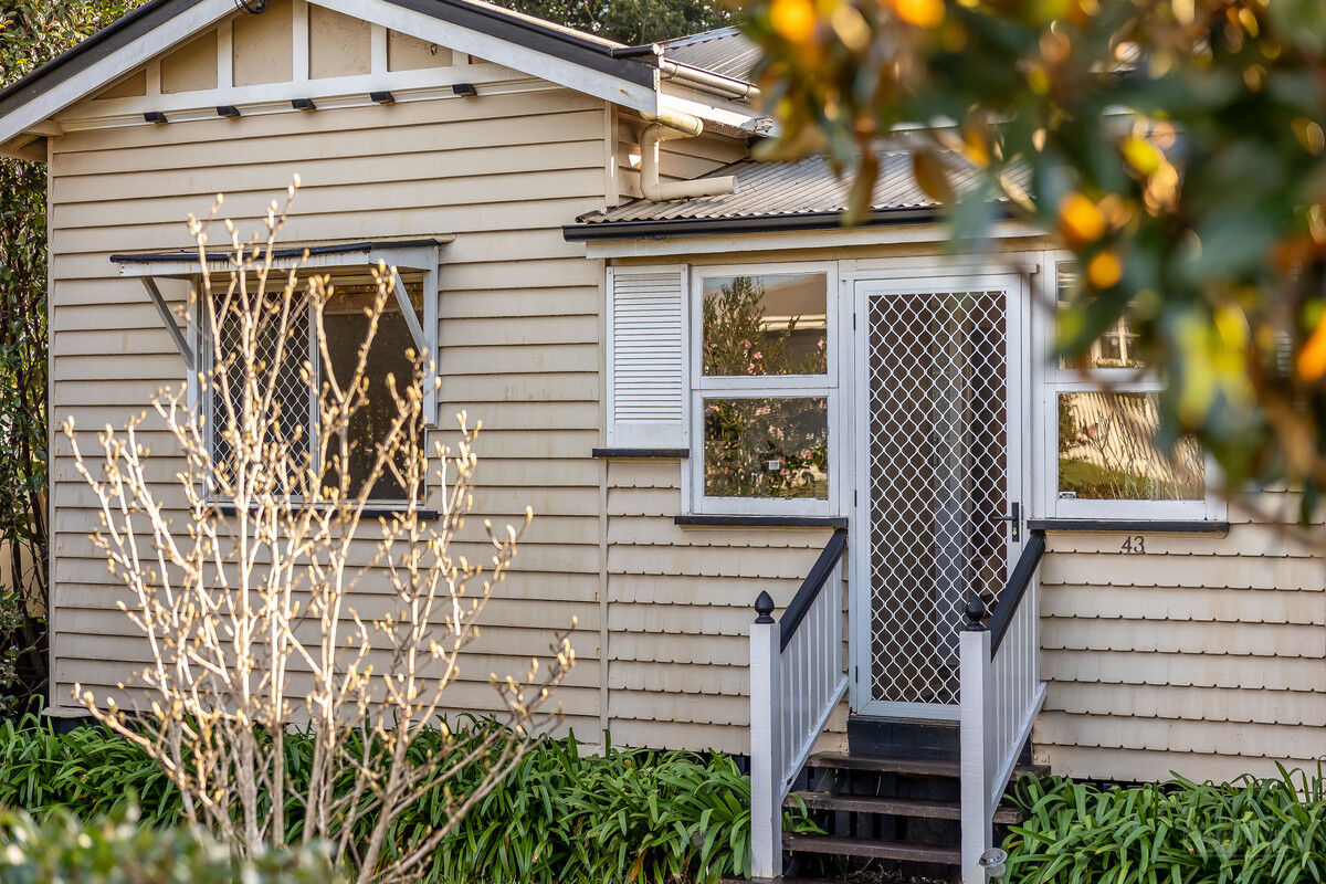 43 Suffolk Street, Rangeville QLD 4350, Rangeville - Thumbnail 2