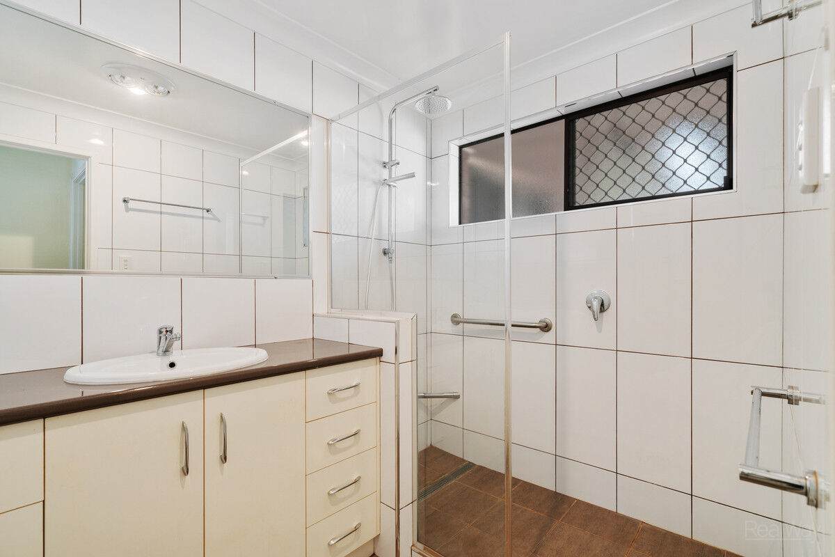 10 Cheryl Court, Darling Heights QLD 4350, Darling Heights - Thumbnail 6