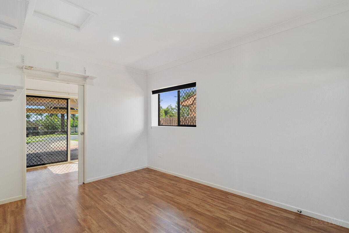 10 Cheryl Court, Darling Heights QLD 4350, Darling Heights - Thumbnail 2