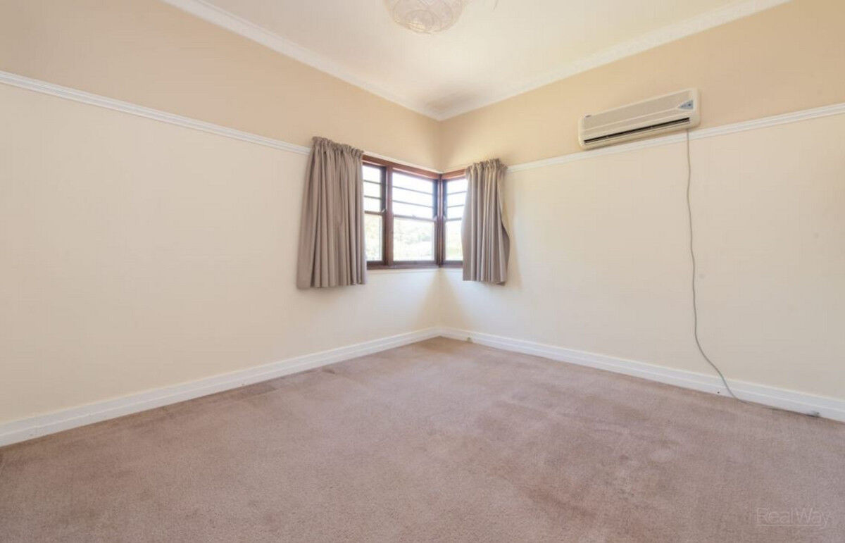 19 Charlotte Street, Newtown QLD 4350, Newtown - Thumbnail 5