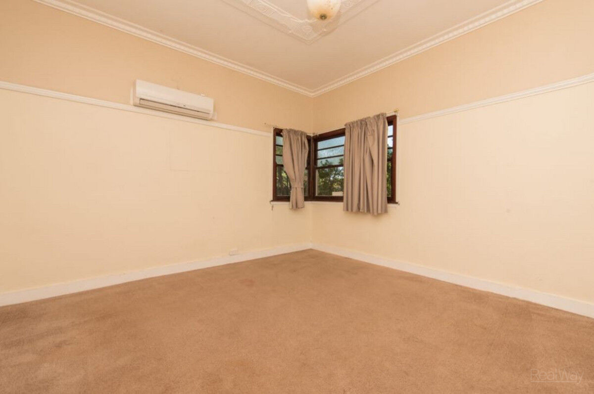 19 Charlotte Street, Newtown QLD 4350, Newtown - Thumbnail 6