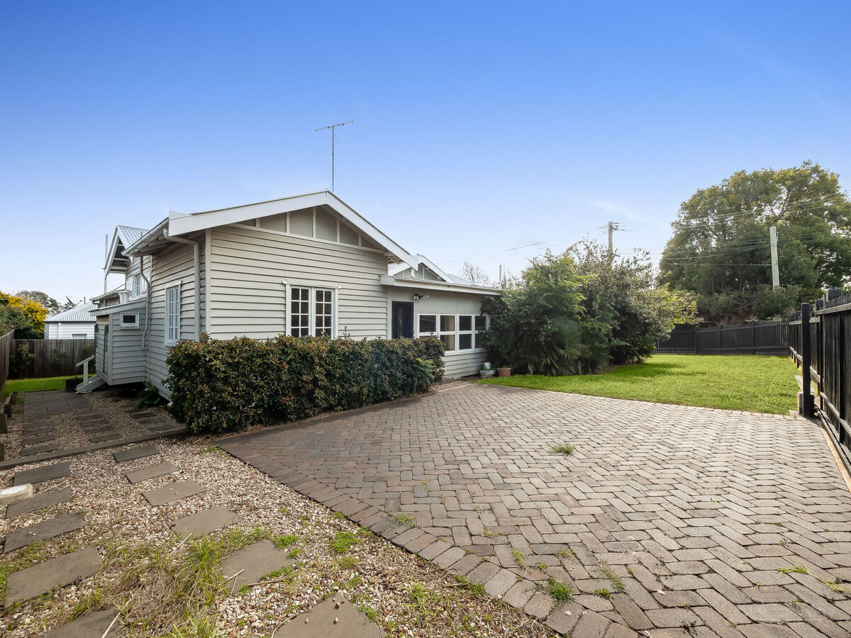 4 Arthur Street, East Toowoomba QLD 4350, East Toowoomba - Thumbnail 2