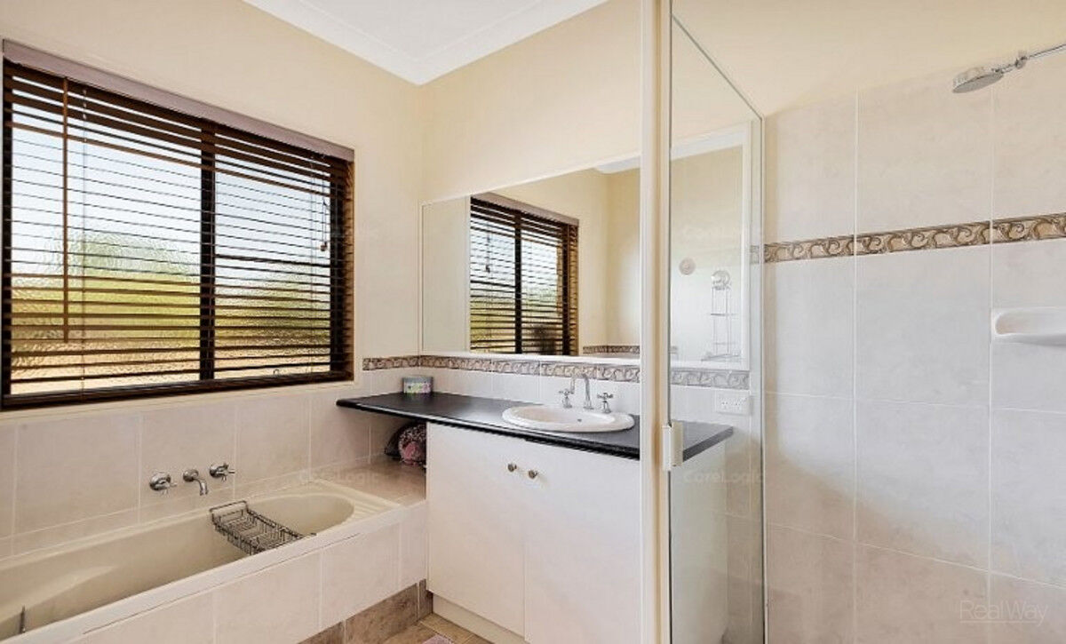 3 Belmore Drive, Withcott QLD 4352, Withcott - Thumbnail 3