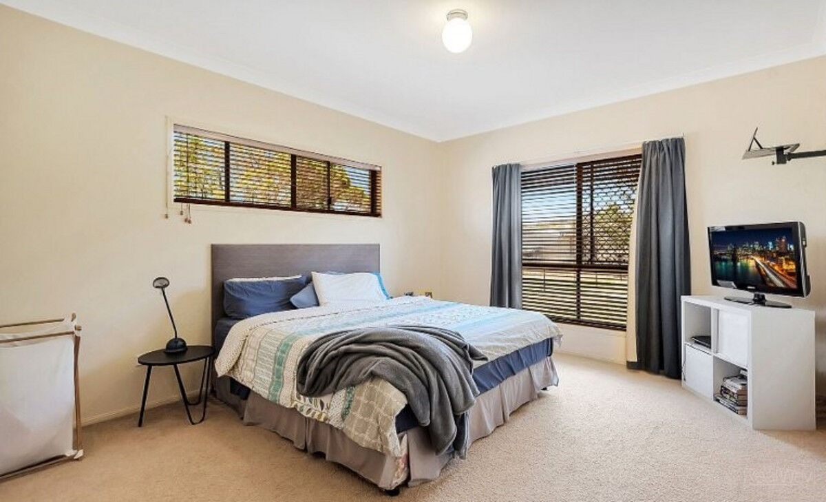 3 Belmore Drive, Withcott QLD 4352, Withcott - Thumbnail 5