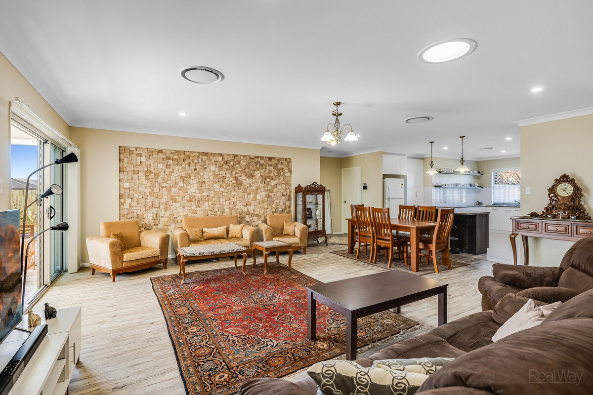11 Radcliffe Crescent, Glenvale QLD 4350, Glenvale - Thumbnail 5