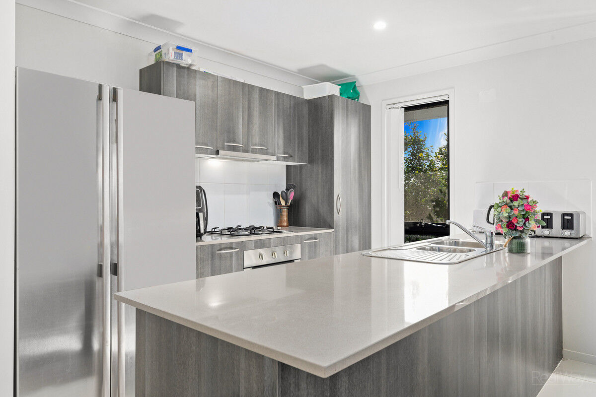 15 Tarcoola Street, Wyreema QLD 4352, Wyreema - Thumbnail 4