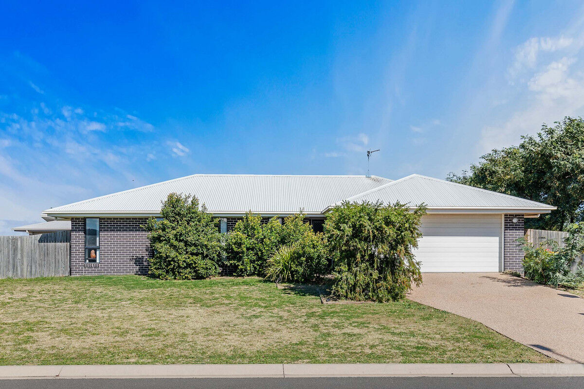 15 Tarcoola Street, Wyreema QLD 4352, Wyreema - Thumbnail 2