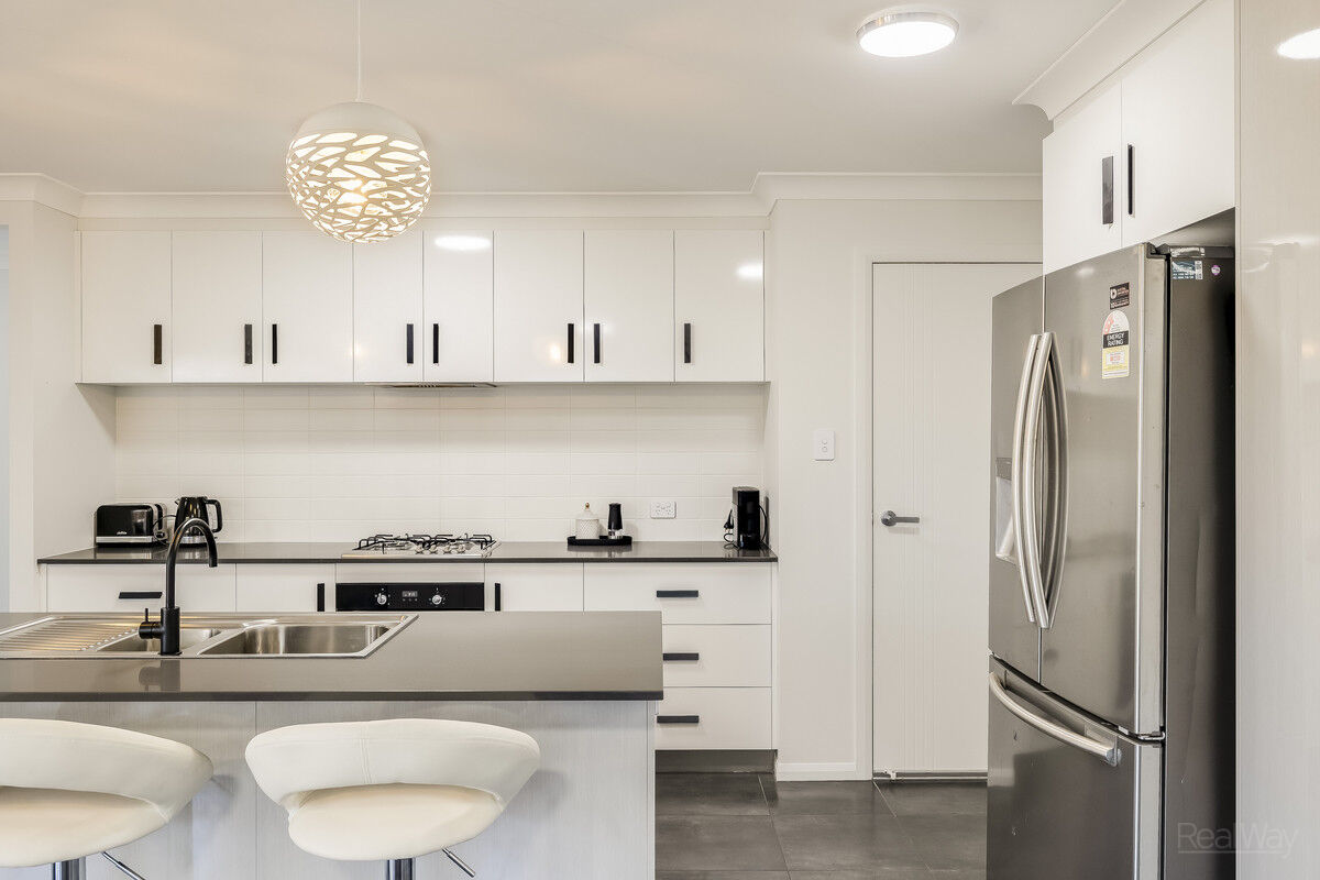 8 Fitzgerald Circuit, Wyreema QLD 4352, Wyreema - Thumbnail 8