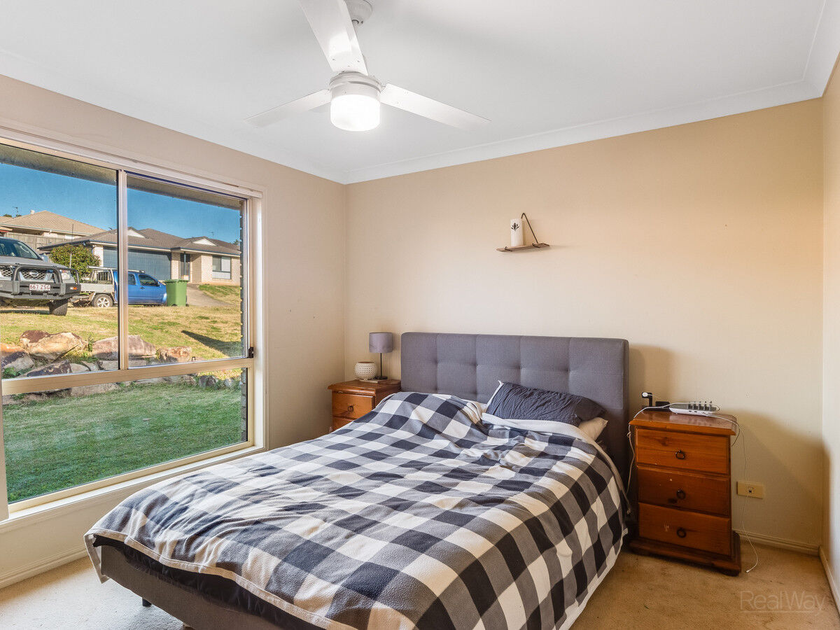 7 Cuttaburra Crescent, Glenvale QLD 4350, Glenvale - Thumbnail 6