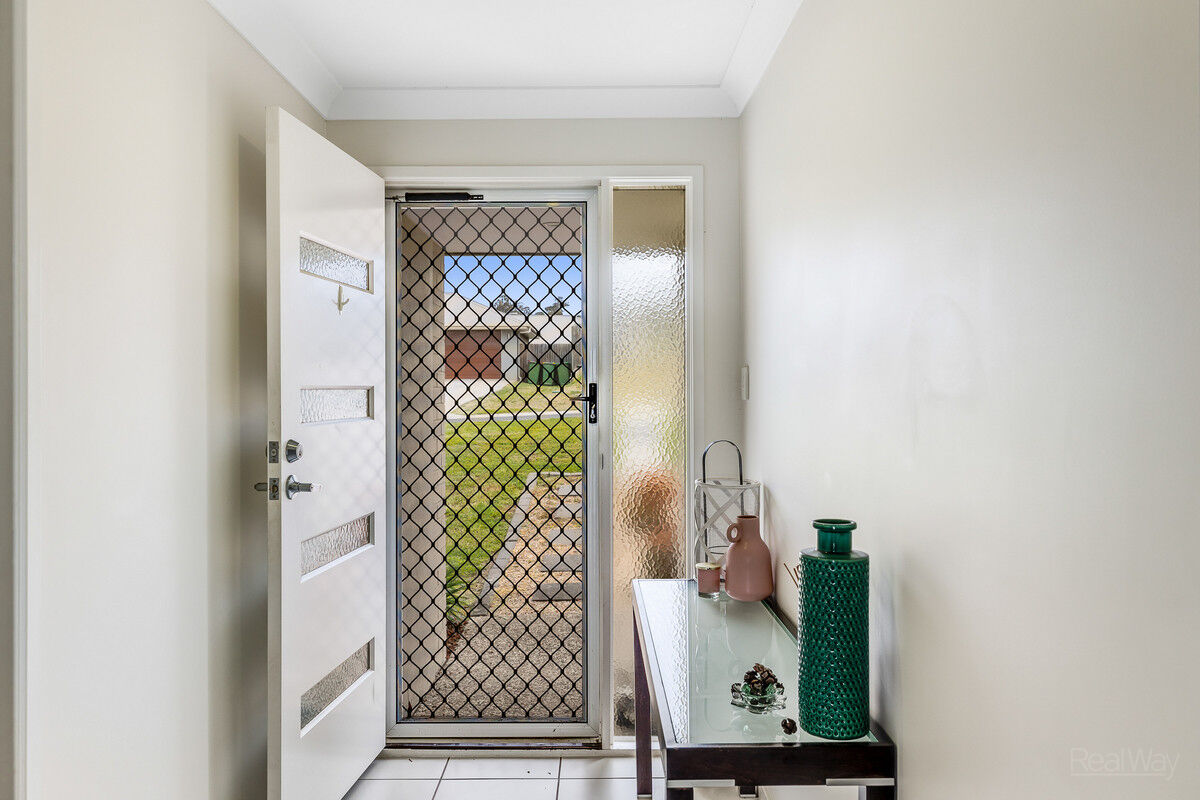 12 Sophia Crescent, Cotswold Hills QLD 4350, Cotswold Hills - Thumbnail 2