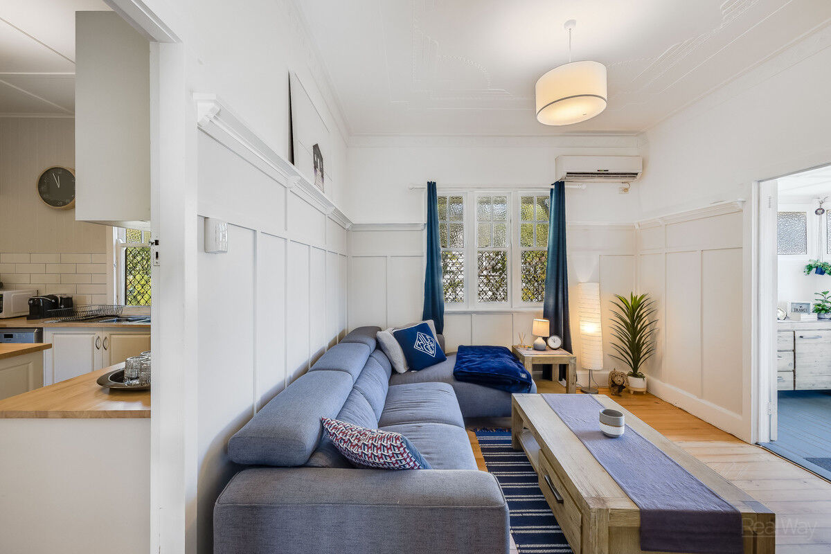 4 Bernard Street, Newtown QLD 4350, Newtown - Thumbnail 6
